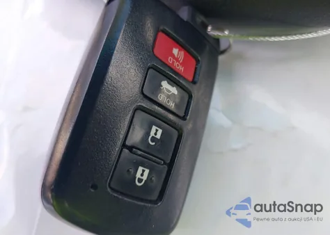 2013 Toyota Camry Hybrid Le z USA, uszkodzony, nr VIN 4T1BD1FK7DU073372